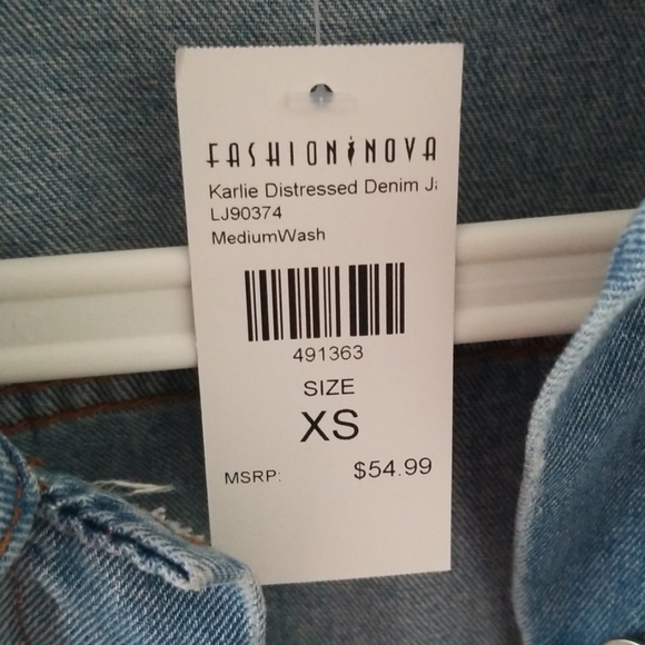 Oversized Distressed Denim Jacket - Picture 4 of 5